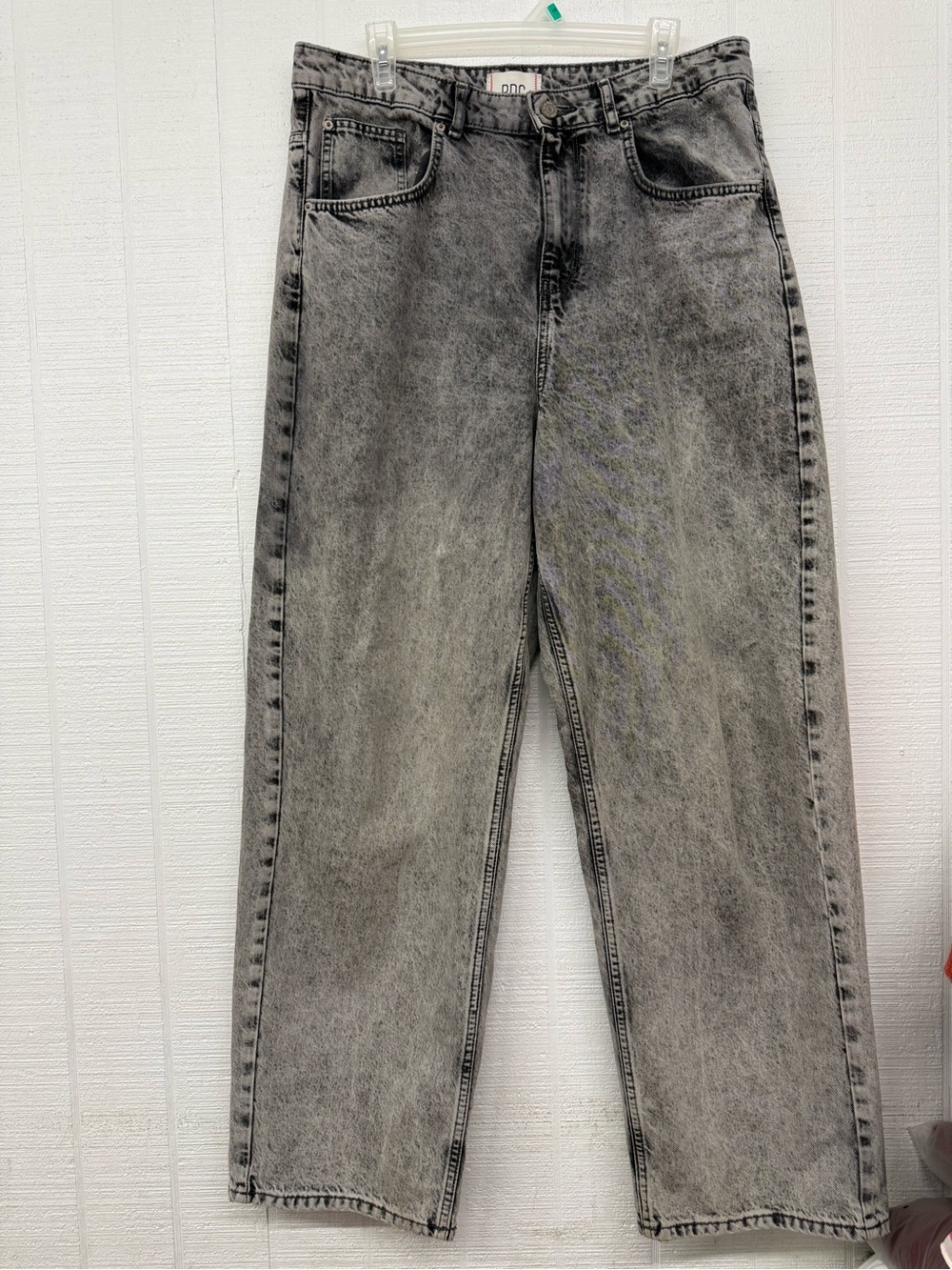 BDG Men's Washed Black Relaxed Jeans
